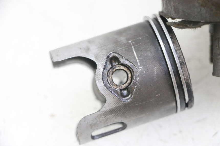 photo de CYLINDRE PISTON MBK BOOSTER SPIRIT NAKED 50 (2004 - 2017)