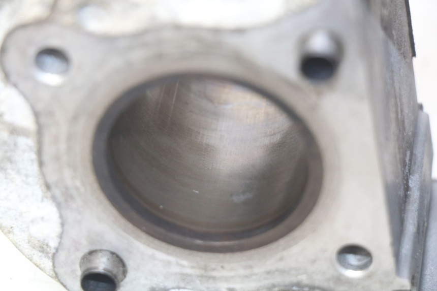 photo de CYLINDRE PISTON BAOTIAN BT 50 QT-12 50 (2007 - 2009)
