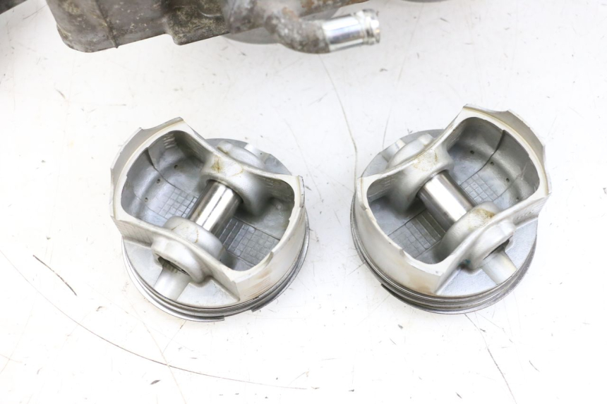 photo de CYLINDRE PISTON SUZUKI BURGMAN 650 (2013 - 2020)