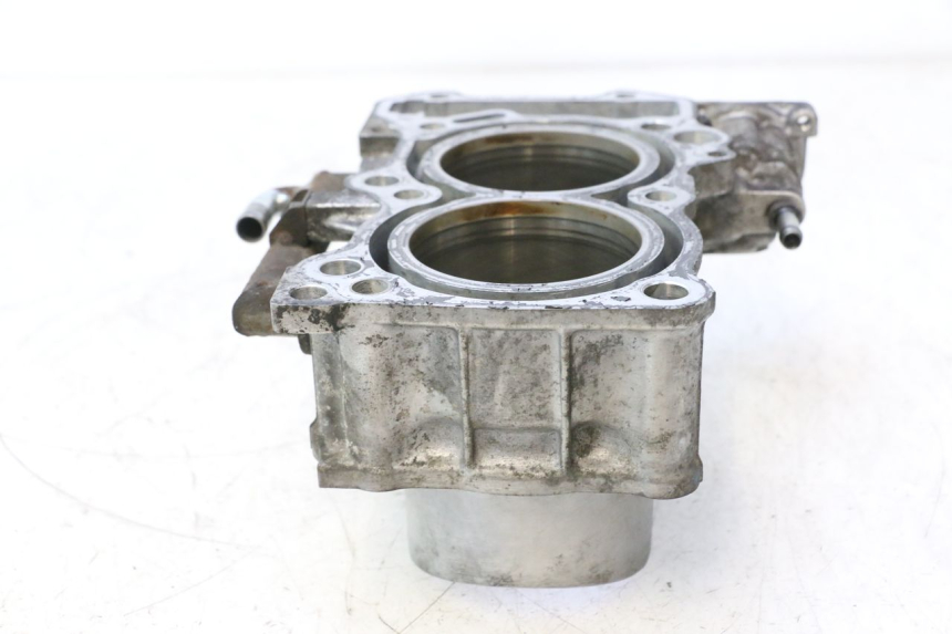 photo de CYLINDRE PISTON SUZUKI BURGMAN EXECUTIVE ABS 650 (2006 - 2012) - Détails caractéristiques