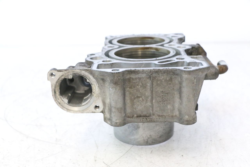 photo de CYLINDRE PISTON SUZUKI BURGMAN EXECUTIVE ABS 650 (2006 - 2012) - Vue rapprochée