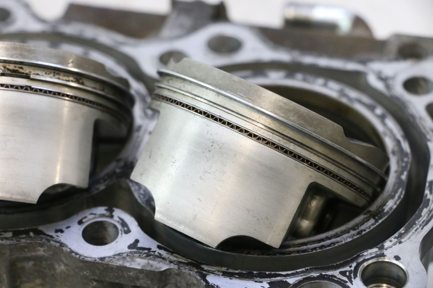 photo de CYLINDRE PISTON SUZUKI BURGMAN EXECUTIVE ABS 650 (2006 - 2012) - Focus structure