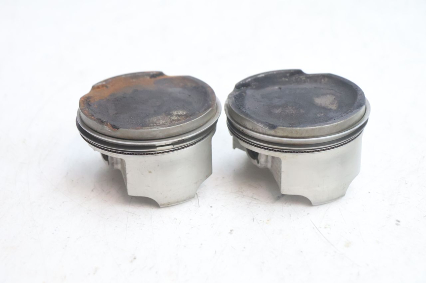 photo de CYLINDRE PISTON SUZUKI BURGMAN EXECUTIVE ABS 650 (2006 - 2012) - Pièce contrôlée