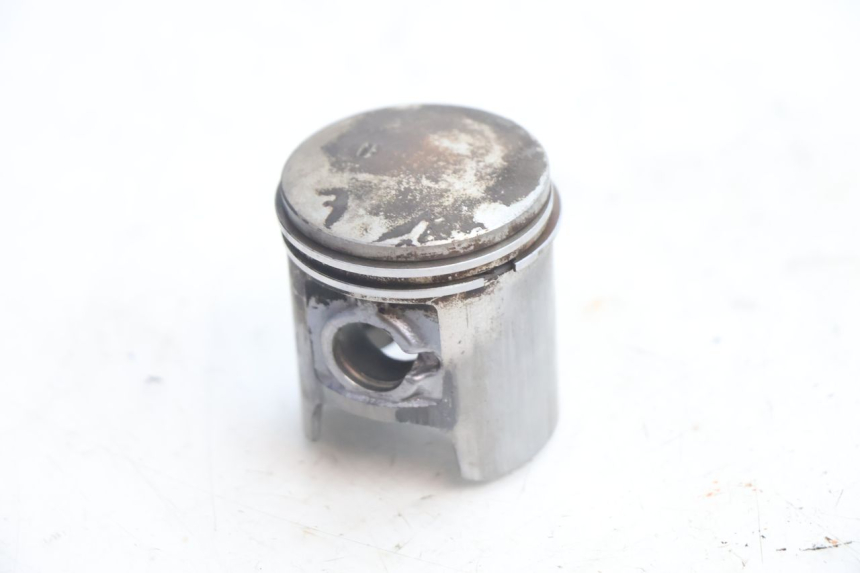 photo de CYLINDRE PISTON PEUGEOT BUXY 50 (1993 - 1998) - Vue rapprochée