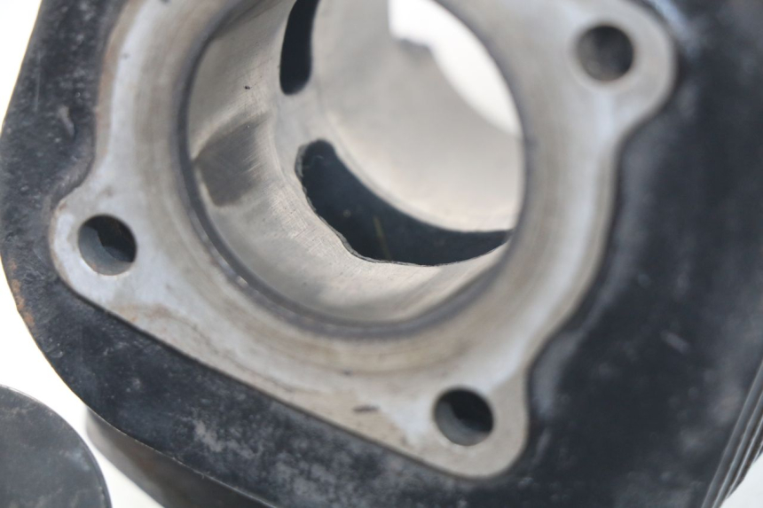 photo de CYLINDRE PISTON YAMAHA BW'S 50 (1999 - 2003) - État de surface