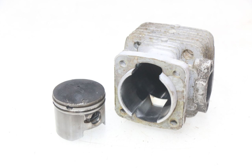 photo de CYLINDRE PISTON POCKET BIKE CROSS 50