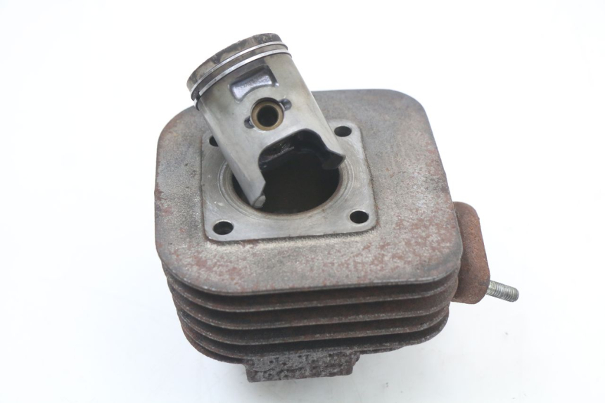 photo de CYLINDRE PISTON DAELIM A-FOUR 2T 50 (2005 - 2012)