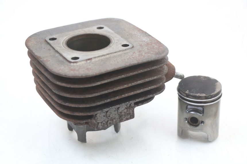 photo de CYLINDRE PISTON DAELIM A-FOUR 2T 50 (2005 - 2012)