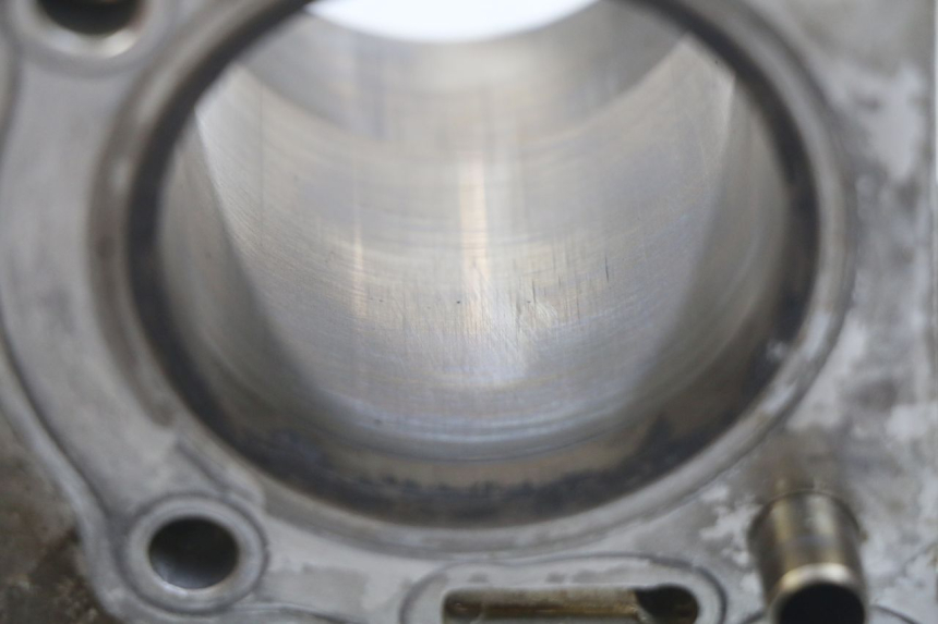 photo de CYLINDRE PISTON DAELIM VJ ROADWIN FI 125 (2008 - 2017)