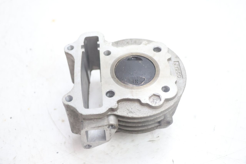 photo de CYLINDRE PISTON JM MOTORS EVOLIS 4T 50 (2018 - 2022) - Gros plan technique