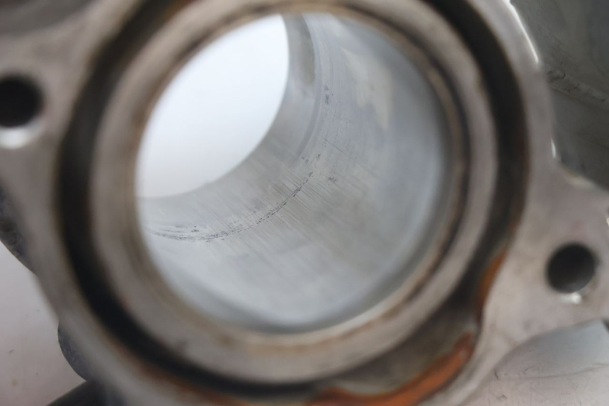 photo de CYLINDRE PISTON HONDA FES S-WING SWING ABS 125 (2007 - 2015) - Marquages et références