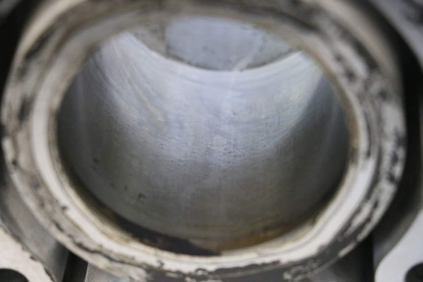 photo de CYLINDRE PISTON HONDA FJS SILVER WING SILVERWING 400 (2005 - 2008) - Photo complémentaire