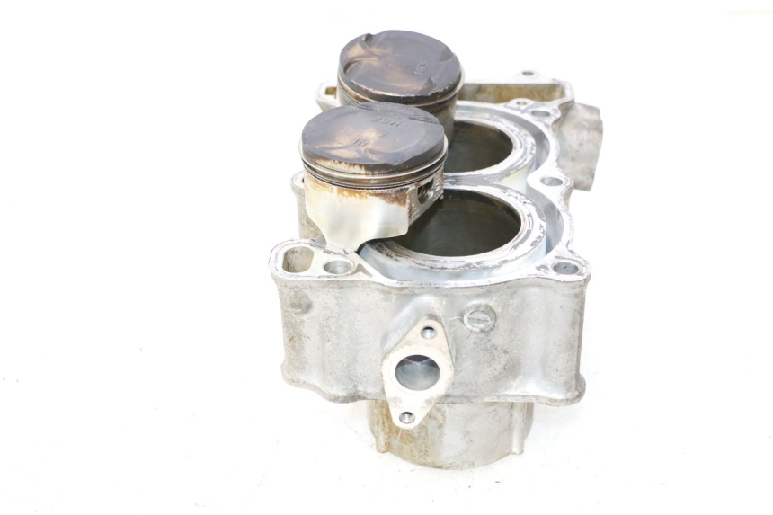 photo de CYLINDRE PISTON HONDA FJS SILVER WING SILVERWING 400 (2005 - 2008) - Autre angle de vue