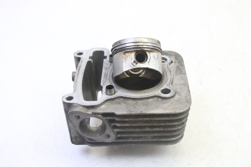 photo de CYLINDRE PISTON DAELIM HISTORY 125 (2001 - 2002)