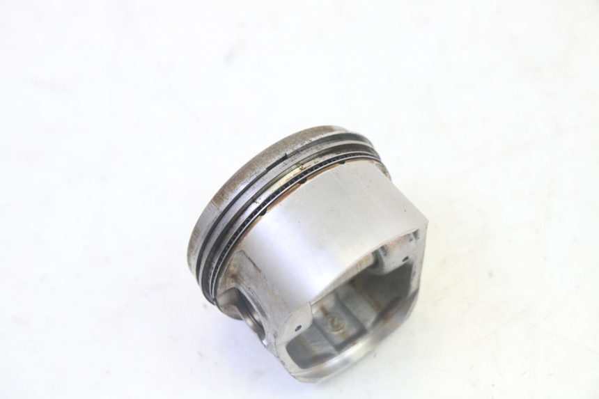 photo de CYLINDRE PISTON DAELIM HISTORY 125 (2001 - 2002)