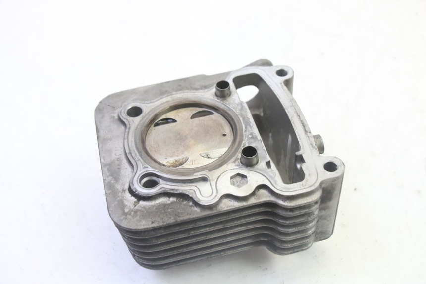 photo de CYLINDRE PISTON DAELIM HISTORY 125 (2001 - 2002)