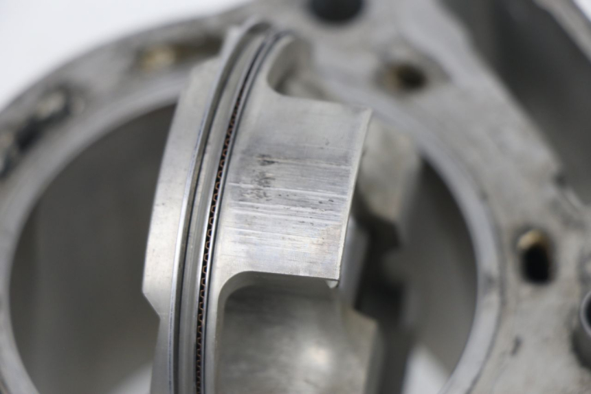 photo de CYLINDRE PISTON HONDA CRF 250 (2013 - 2016)