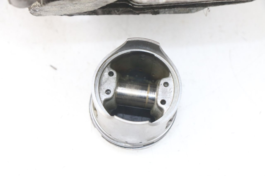photo de CYLINDRE PISTON HYOSUNG COMET GTR 125 (2007 - 2014)