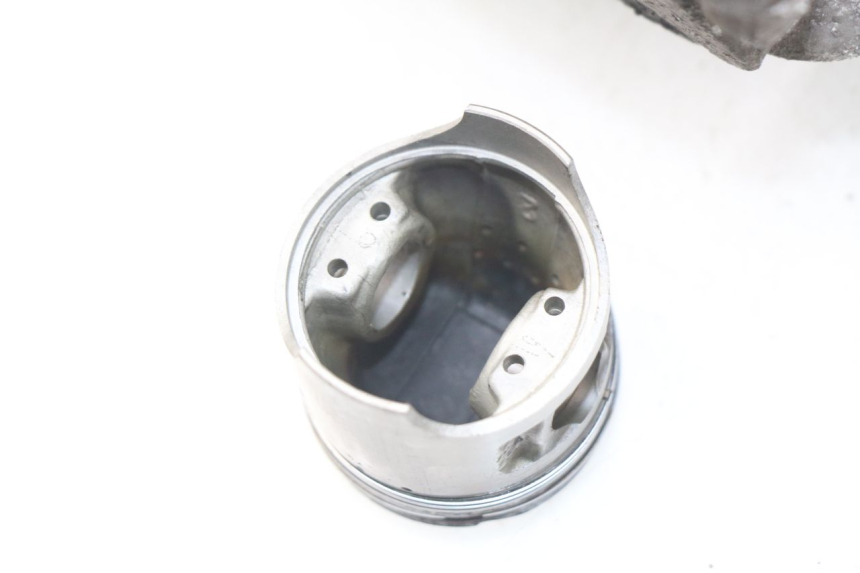 photo de CYLINDRE PISTON HYOSUNG COMET GTR 125 (2007 - 2014)
