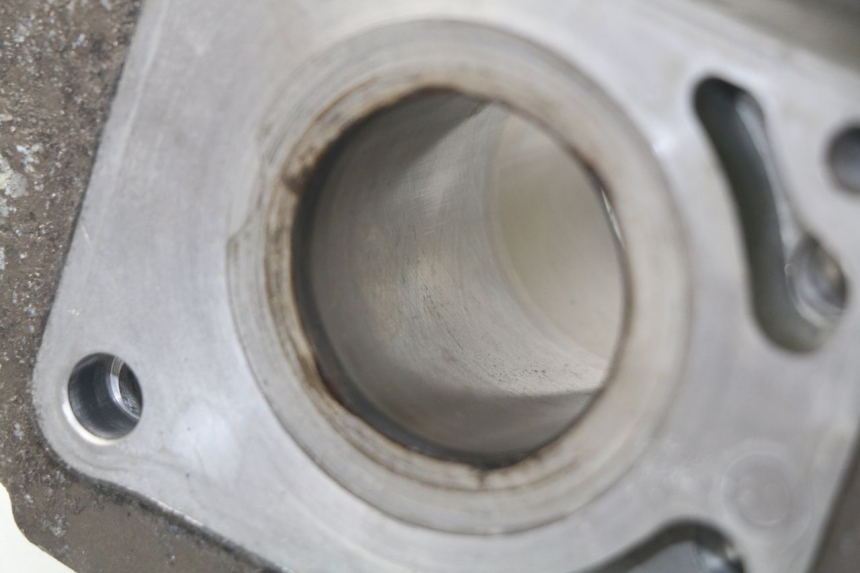 photo de CYLINDRE PISTON HYOSUNG COMET GTR 125 (2007 - 2014)