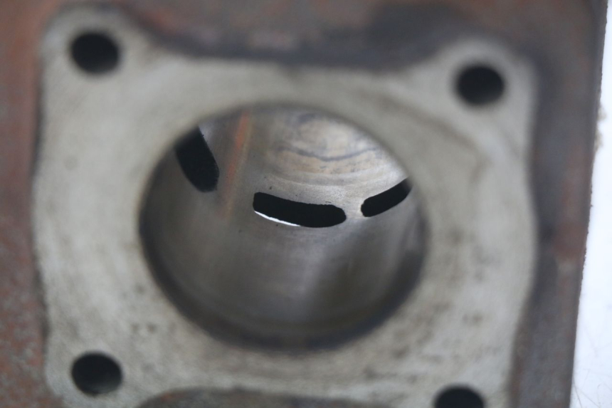 photo de CYLINDRE PISTON SYM JET EURO X 2T 50 (2003 - 2007) - Marquages et références