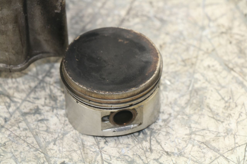 photo de CYLINDRE PISTON JONWAY AZTRAL 125 (2008 - 2017)