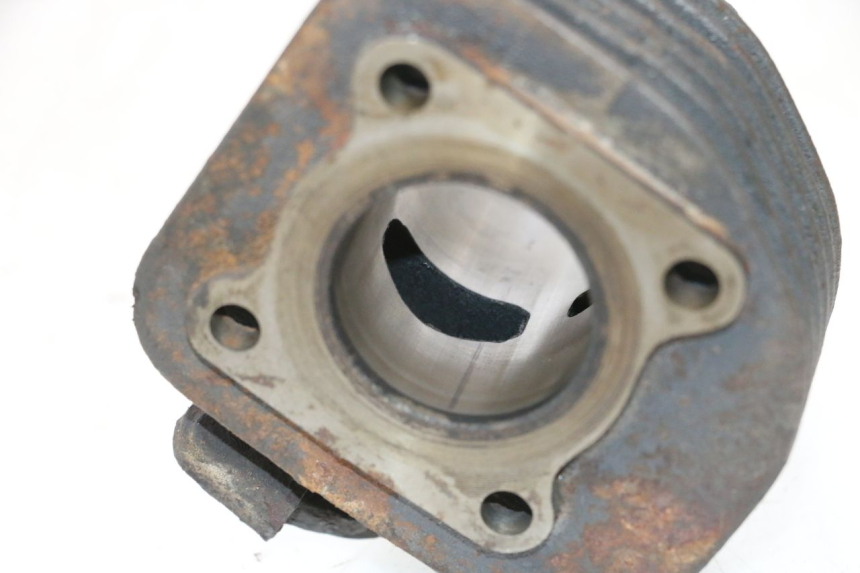 photo de CYLINDRE PISTON RIDE JUMP 2T 50 (2012 - 2017) - Points de fixation