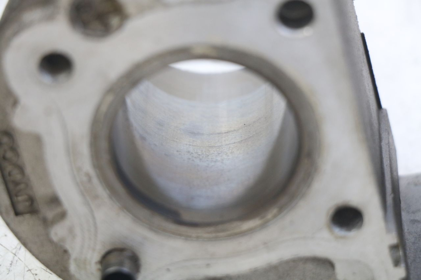 photo de CYLINDRE PISTON PEUGEOT KISBEE 4T 50 (2018 - 2022)
