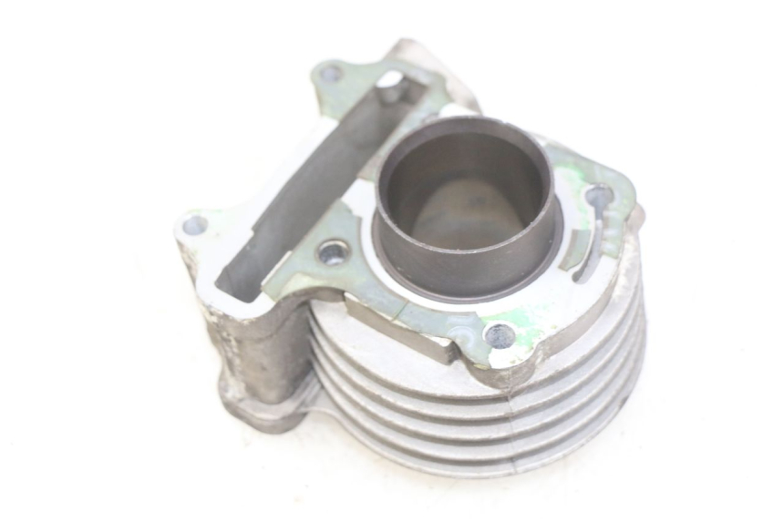 photo de CYLINDRE PISTON PEUGEOT KISBEE 4T 50 (2018 - 2022)