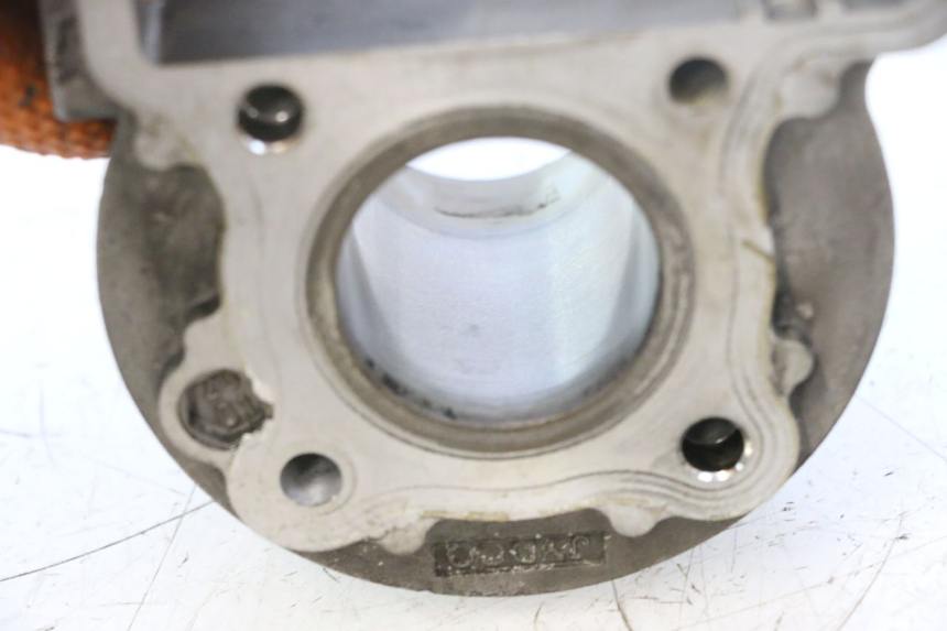 photo de CYLINDRE PISTON PEUGEOT KISBEE 4T 50 (2018 - 2022) - État de surface