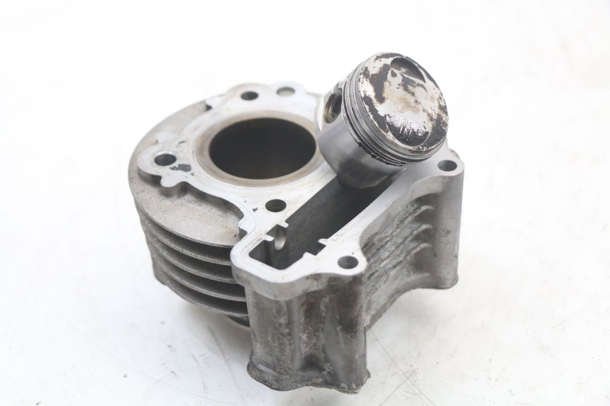 photo de CYLINDRE PISTON KYMCO AGILITY 4T 50 (2005 - 2018)