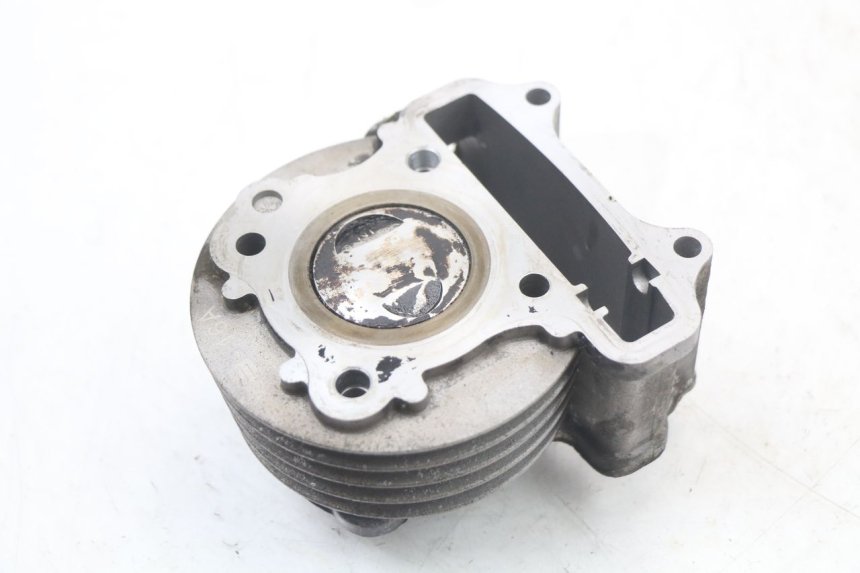 photo de CYLINDRE PISTON KYMCO AGILITY 4T 50 (2005 - 2018)