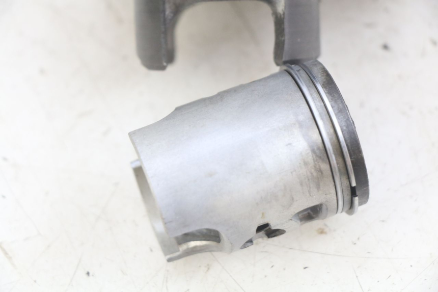 photo de CYLINDRE PISTON KYMCO AGILITY NAKED RENOUVO 2T 50 (2011 - 2018)