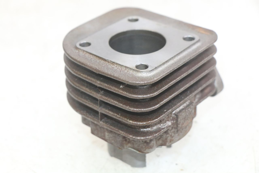 photo de CYLINDRE PISTON KYMCO AGILITY NAKED RENOUVO 2T 50 (2011 - 2018)