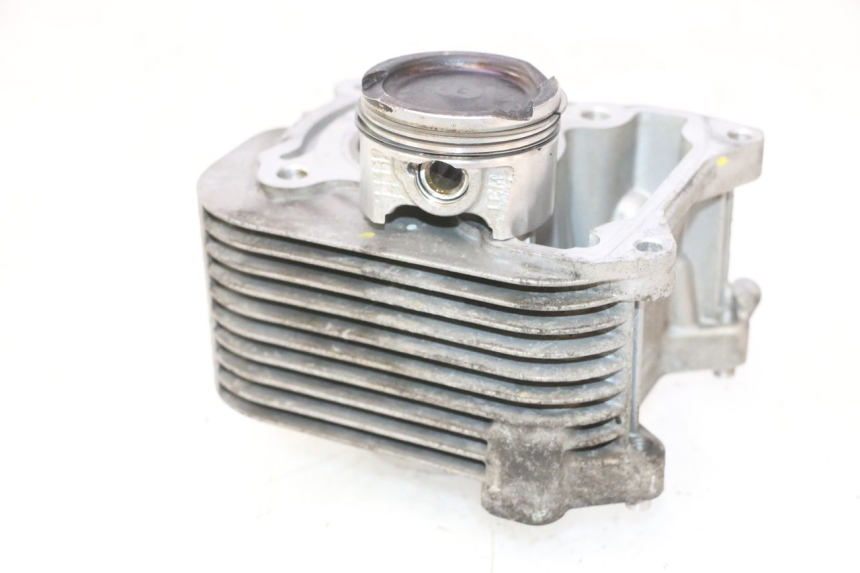 photo de CYLINDRE PISTON PIAGGIO LIBERTY IGET S 125 (2016 - 2020) - Vue principale
