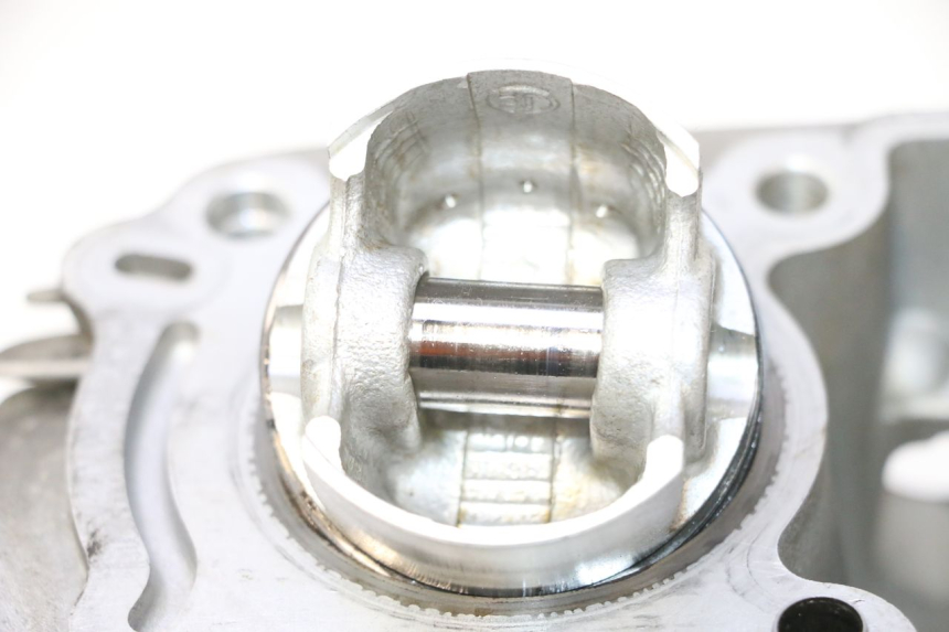 photo de CYLINDRE PISTON PIAGGIO LIBERTY IGET S 125 (2016 - 2020) - Focus structure