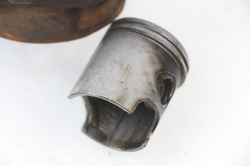 photo de CYLINDRE PISTON PEUGEOT LUDIX BLASTER 50 (2006 - 2014)