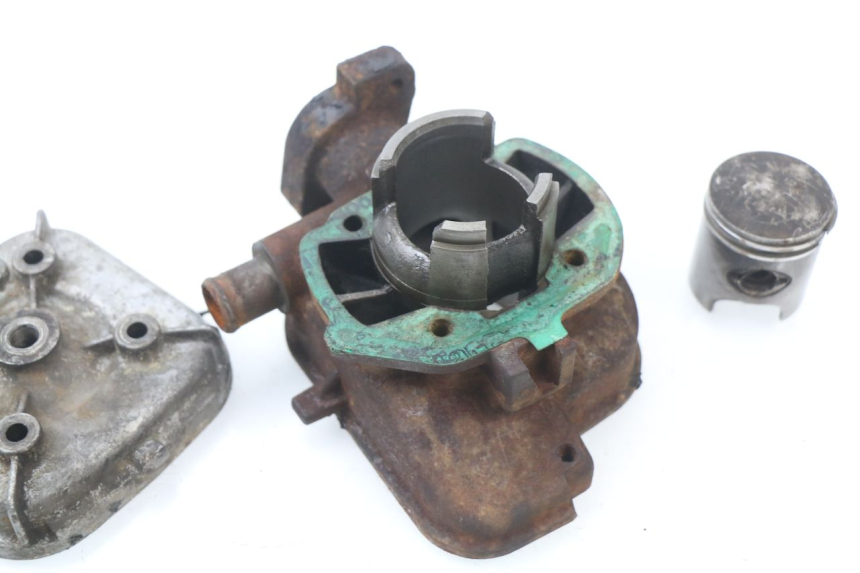 photo de CYLINDRE PISTON PEUGEOT LUDIX BLASTER 50 (2006 - 2014)