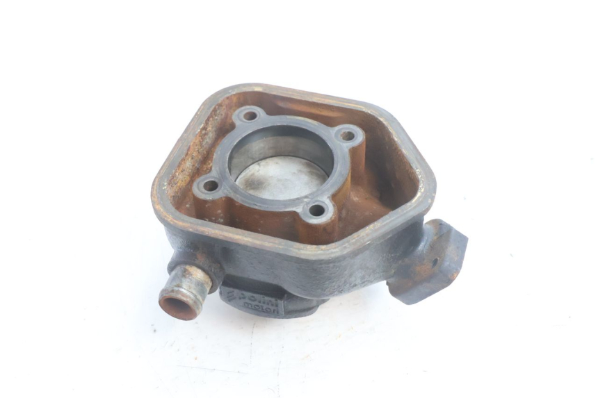 photo de CYLINDRE PISTON PEUGEOT LUDIX BLASTER 50 (2006 - 2014) - Gros plan technique