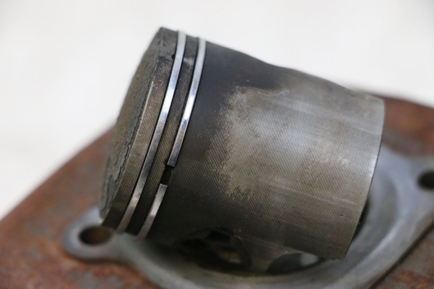 photo de CYLINDRE PISTON PEUGEOT LUDIX 50 (2005 - 2007) - Zoom qualité