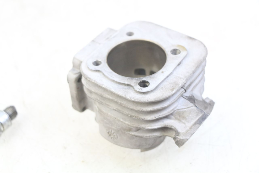 photo de CYLINDRE PISTON MBK BOOSTER SPIRIT 50 (1999 - 2003)