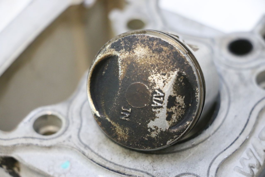 photo de CYLINDRE PISTON SYM MIO 50 (2005 - 2010) - Vue rapprochée
