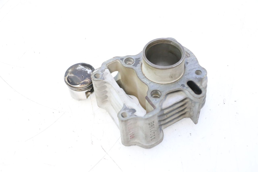 photo de CYLINDRE PISTON SYM MIO 50 (2005 - 2010) - Autre angle de vue