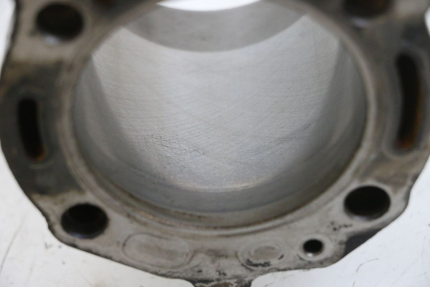 photo de CYLINDRE PISTON PIAGGIO MP3 RL 250 (2007 - 2010) - Zoom état d’usage