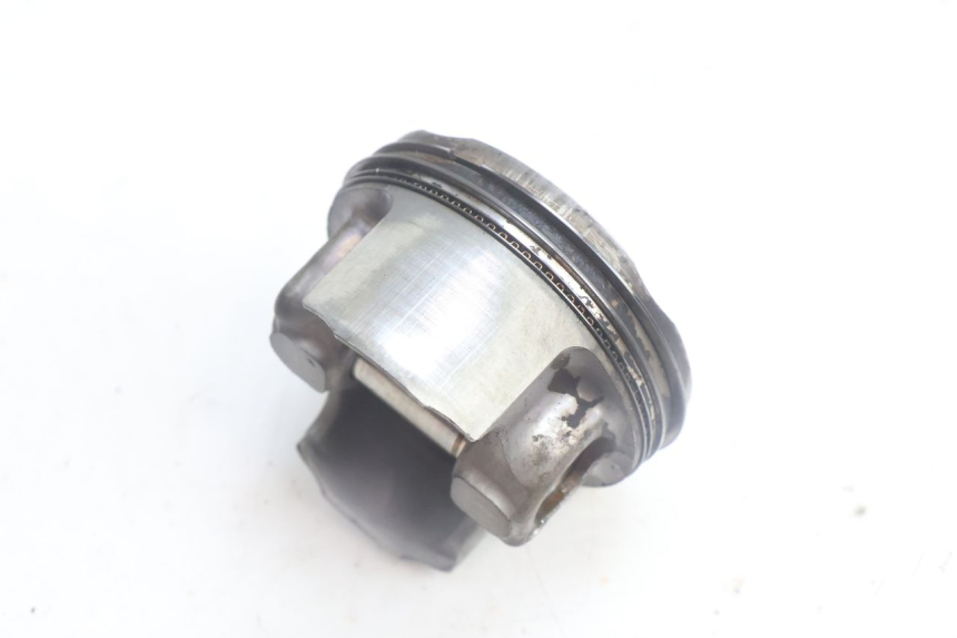 photo de CYLINDRE PISTON YAMAHA N-MAX NMAX 125 (2021 - 2024) - Photo complémentaire