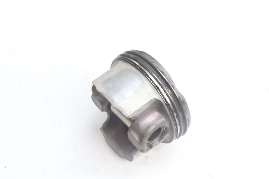 photo de CYLINDRE PISTON YAMAHA N-MAX NMAX 125 (2021 - 2024) - Focus structure