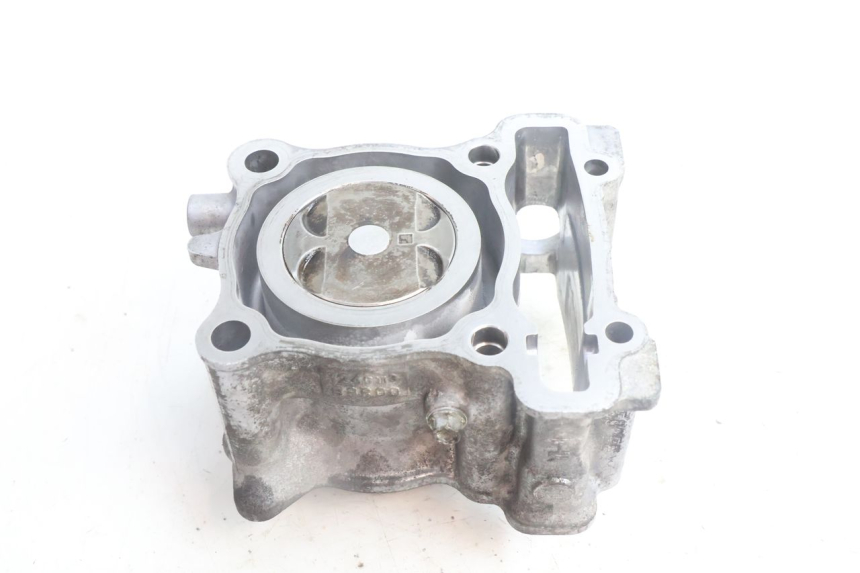photo de CYLINDRE PISTON YAMAHA N-MAX NMAX 125 (2021 - 2024) - Zoom état d’usage