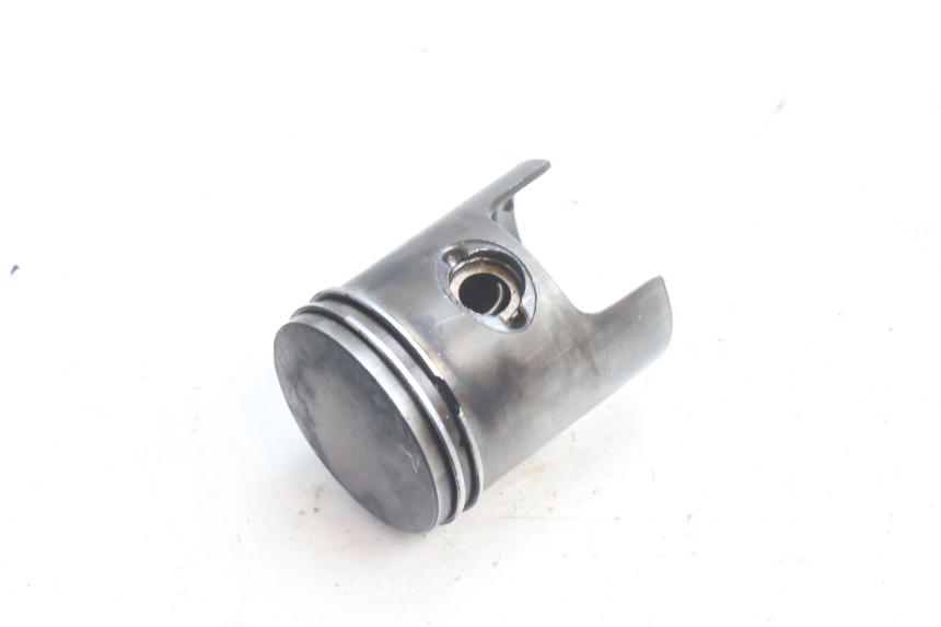 photo de CYLINDRE PISTON PIAGGIO NEW TYPHOON 50 (2018 - 2021) - Points de fixation