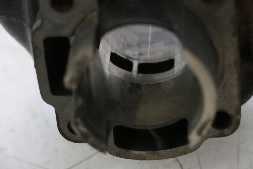 photo de CYLINDRE PISTON MBK NITRO 50 (2004 - 2008) - Vue d’ensemble