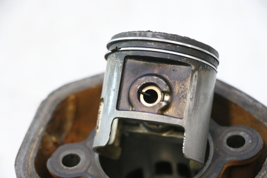photo de CYLINDRE PISTON MBK NITRO 50 (2004 - 2008) - Focus structure